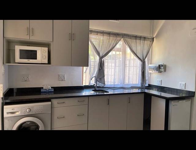 1 BEDROOM PROPERTY TO RENT IN BOSTON